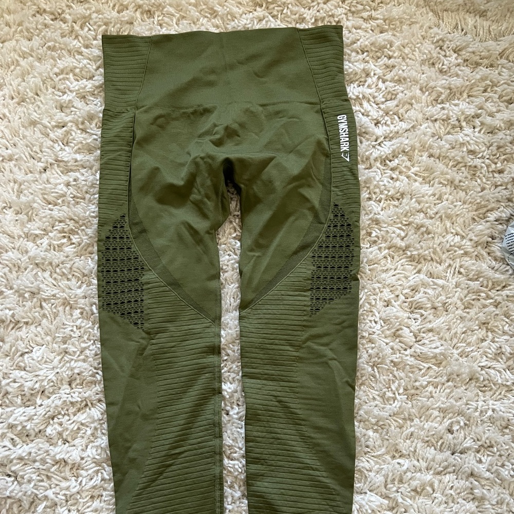 Gym shark high waisted green leggings gently worn